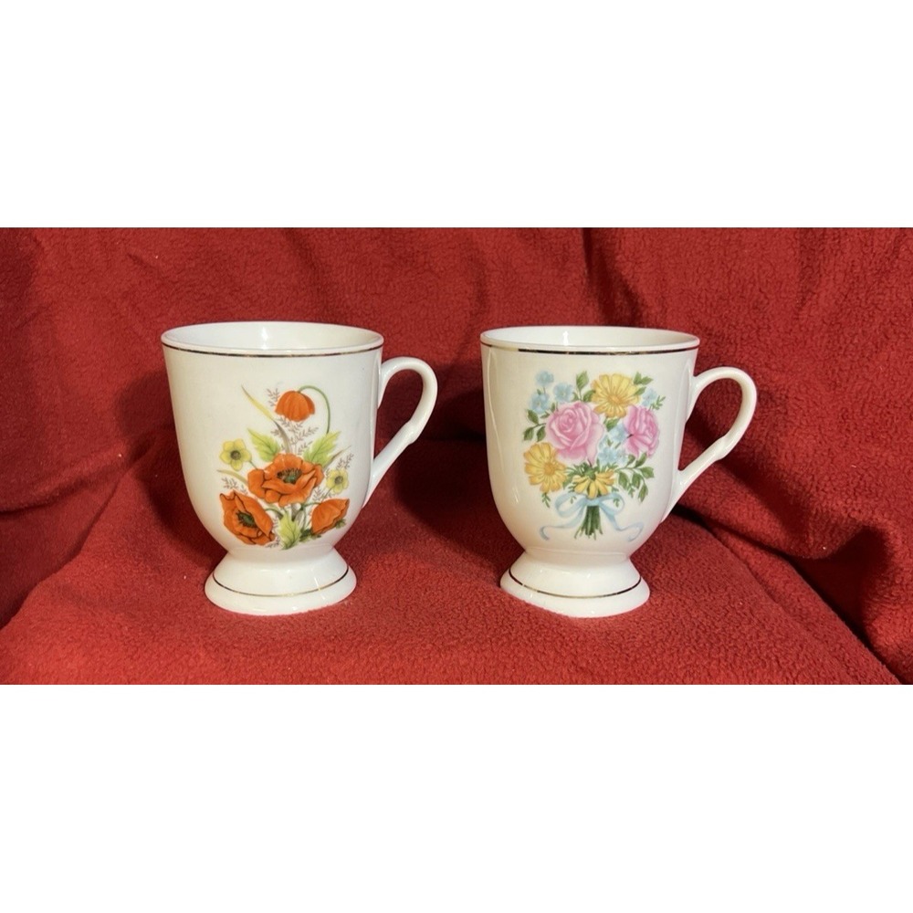 Vintage Gold Rimmed  Footed Tea‎ Cups flowers-set of 2-Hunan China (2042)